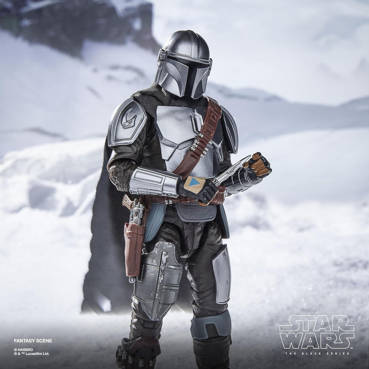 STAR WARS The Black Series The Mandalorian & Grogu. The Mandalorian & Grogu Deluxe Collectible 6 Inch Action Figure Gift